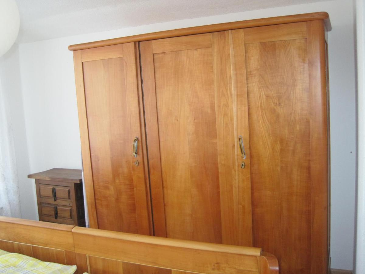 Haus Am Weinberg Apartman Erzingen Kültér fotó