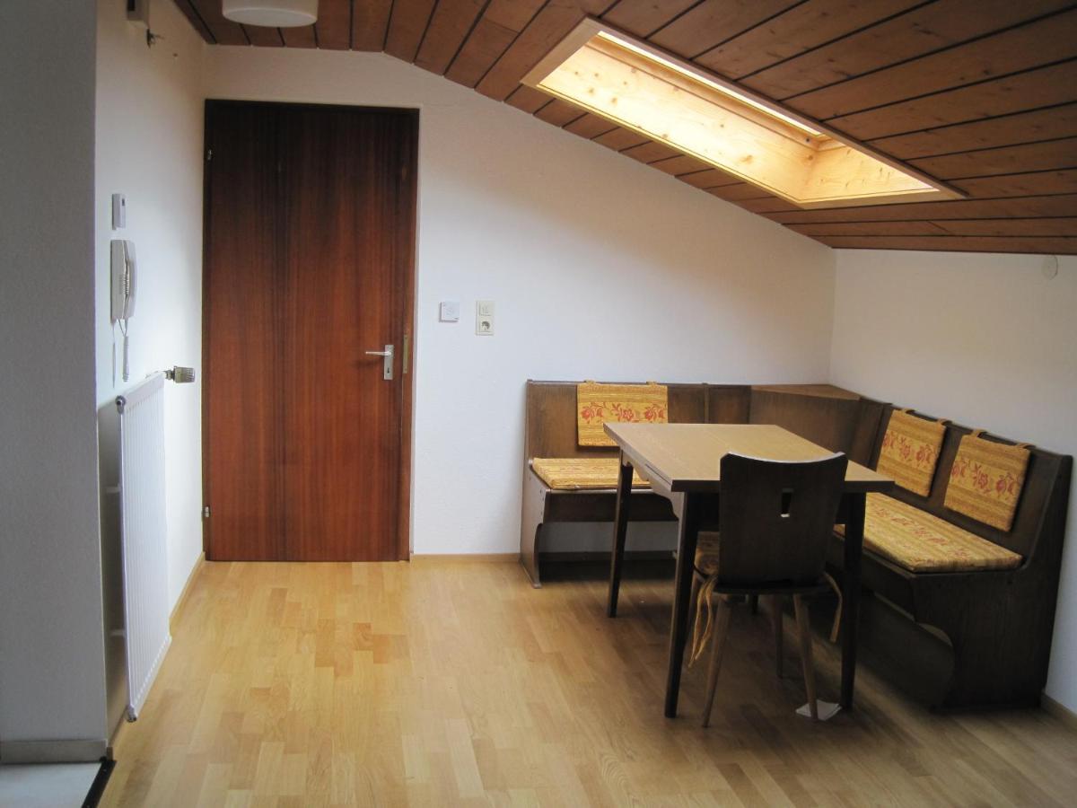 Haus Am Weinberg Apartman Erzingen Kültér fotó
